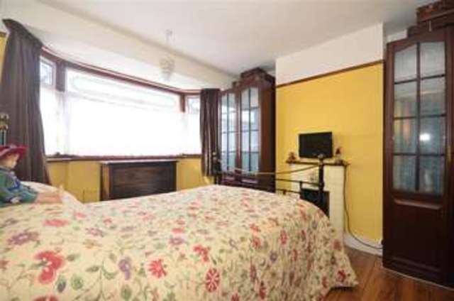  Image of 3 bedroom Semi-Detached house for sale in Eldred Road Barking IG11 at Barking Essex Barking, IG11 7YH