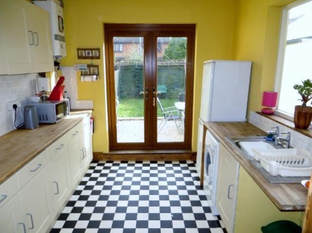  Image of 3 bedroom Terraced house for sale in Ella Street Hull HU5 at Hull, HU5 3AJ