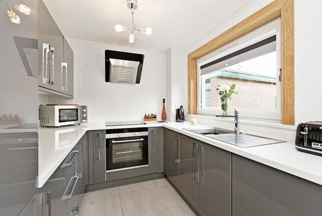  Image of 2 bedroom Semi-Detached house for sale in Ellaleen Grove Crossford Dunfermline KY12 at Ellaleen Grove Crossford Dunfermline, KY12 8QQ
