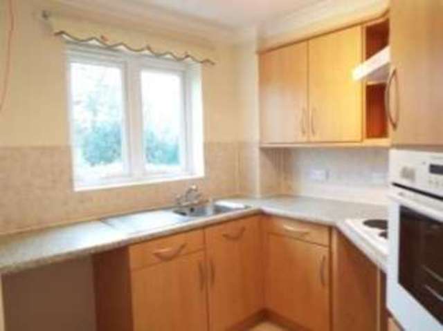  Image of 2 bedroom Retirement Property for sale in Park Hill Road Epsom KT17 at Epsom Surrey Ewell, KT17 1LF