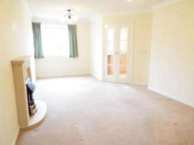  Image of 2 bedroom Retirement Property for sale in Park Hill Road Epsom KT17 at Epsom Surrey Ewell, KT17 1LF