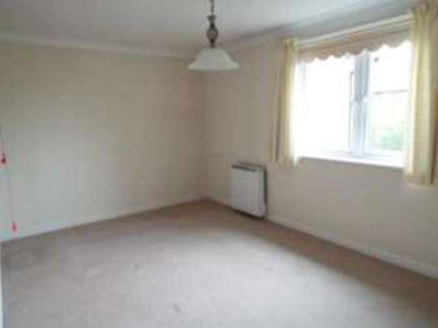  Image of 2 bedroom Retirement Property for sale in Park Hill Road Epsom KT17 at Epsom Surrey Ewell, KT17 1LF