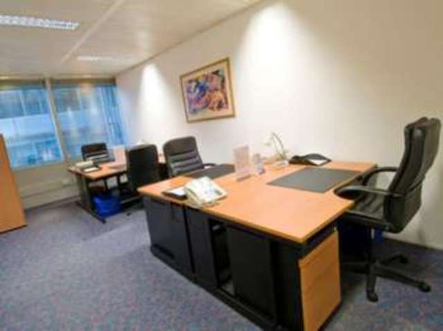  Image of Detached house to rent in Euston Road London NW1 at Euston NW1 London, NW1 3BT