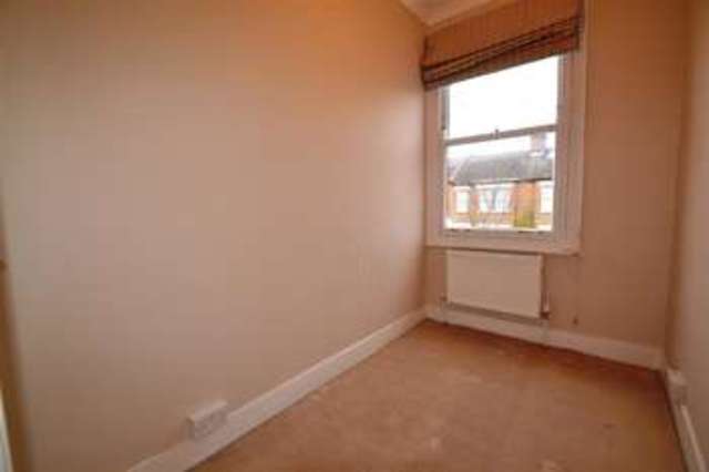  Image of 4 bedroom Terraced house to rent in Evelyn Road London SW19 at Haydons Road, SW19 8NU