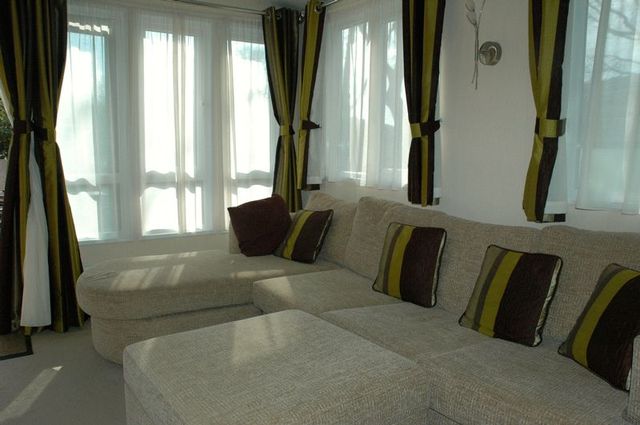  Image of 2 bedroom Property for sale in Farley Green Albury Guildford GU5 at Farley Green Albury Guildford, GU5 9DW