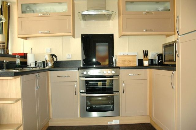  Image of 2 bedroom Property for sale in Farley Green Albury Guildford GU5 at Farley Green Albury Guildford, GU5 9DW