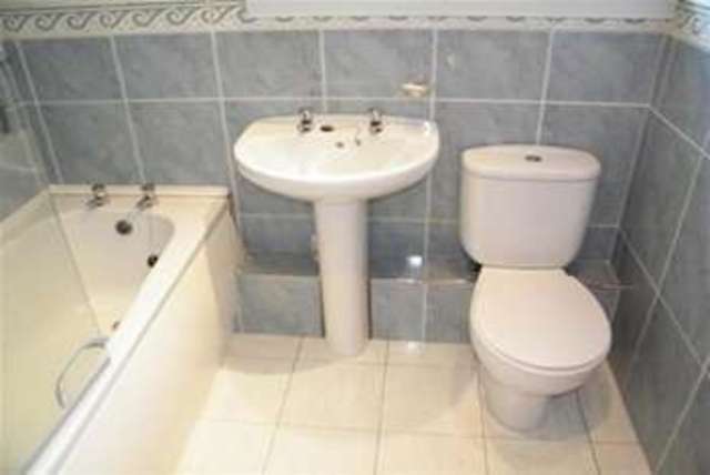  Image of 2 bedroom Semi-Detached house to rent in Faskin Road Glasgow G53 at Glasgow, G53 7EY