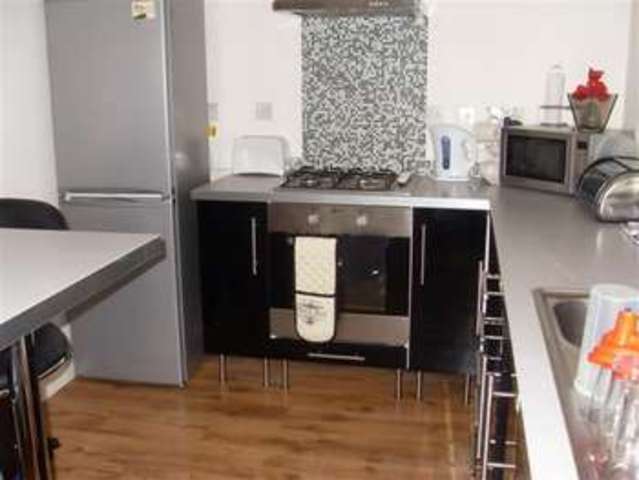 Image of 1 bedroom Flat to rent in Finedon Road Wellingborough NN8 at Wellingborough Northants, NN8 4AL