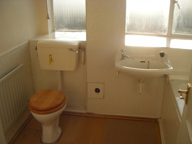  Image of 3 bedroom Flat to rent in Bordesley Green East Stechford Birmingham B33 at Bordesley Green East Stechford Birmingham, B33 8RX