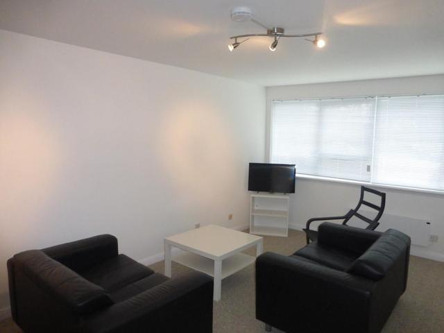  Image of 2 bedroom Flat to rent in Fonthill Terrace Aberdeen AB11 at Ferryhill Aberdeen Aberdeen, AB11 7UR