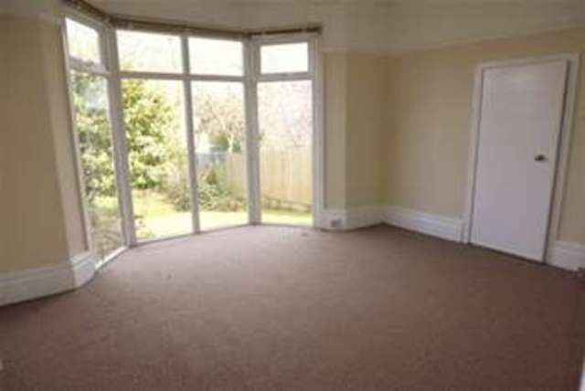  Image of 1 bedroom Flat to rent in Forest Road Moseley Birmingham B13 at Birmingham, B13 9DH