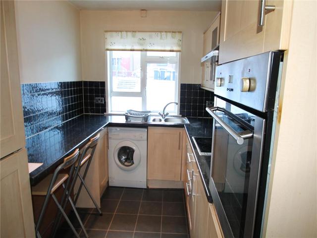  Image of 2 bedroom Flat to rent in Forth Crescent Dundee DD2 at Charleston Dundee Dundee, DD2 4JB