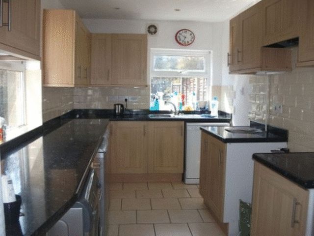  Image of 3 bedroom Semi-Detached house to rent in Frampton Road Linden Gloucester GL1 at Frampton Road Linden Gloucester, GL1 5QB