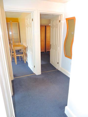  Image of 2 bedroom Flat to rent in Freemantle Street London SE17 at Walworth, SE17 2JP