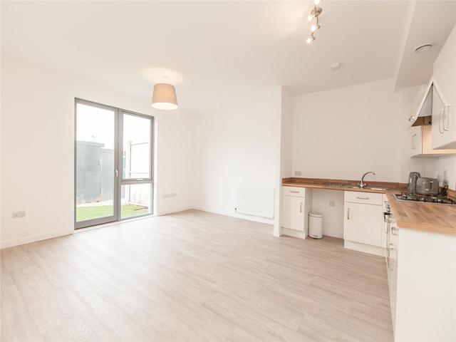  Image of 2 bedroom Flat to rent in Garvald Street Edinburgh EH16 at Liberton Edinburgh Edinburgh, EH16 6FB