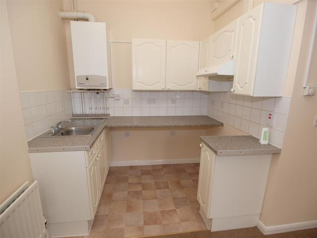  Image of 2 bedroom Flat to rent in Railway Street Gillingham ME7 at Railway Street Gillingham Gillingham, ME7 1XF