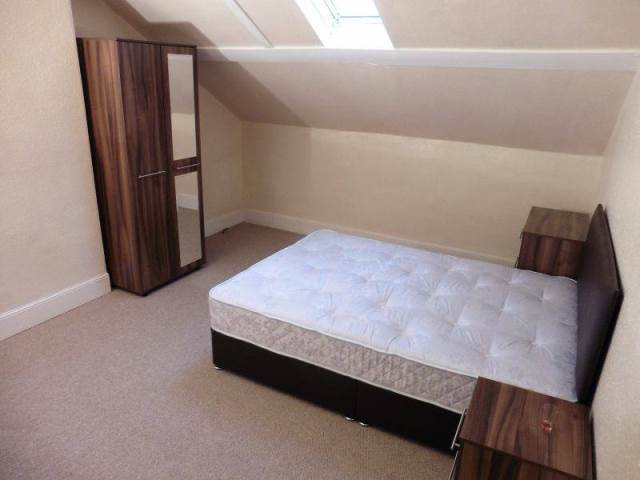  Image of 1 bedroom House Share to rent in Gillott Road Edgbaston Birmingham B16 at EDGBASTON Chad Valley, B16 0RS