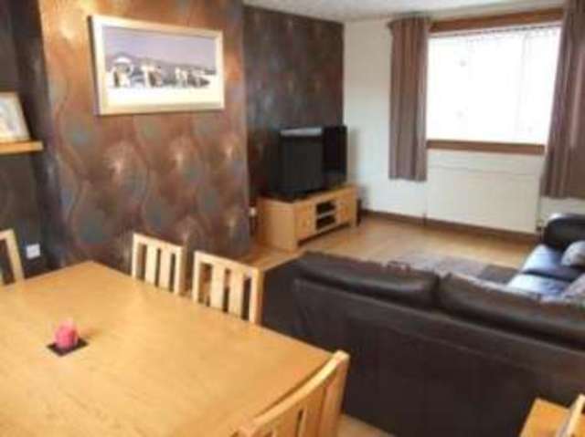  Image of 3 bedroom Terraced house for sale in Glamis Road Kirkcaldy KY2 at Kirkcaldy Fife Chapel, KY2 6LW