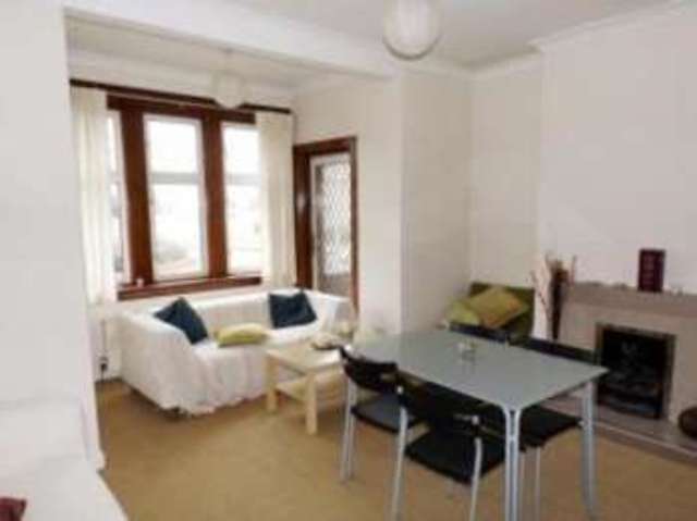  Image of 3 bedroom Flat for sale in Glencoe Street Anniesland Glasgow G13 at Anniesland Glasgow Partick, G13 1YP
