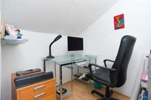  Image of 2 bedroom Flat for sale in Gloucester Terrace London W2 at Bayswater London Royal Oak, W2 6HU