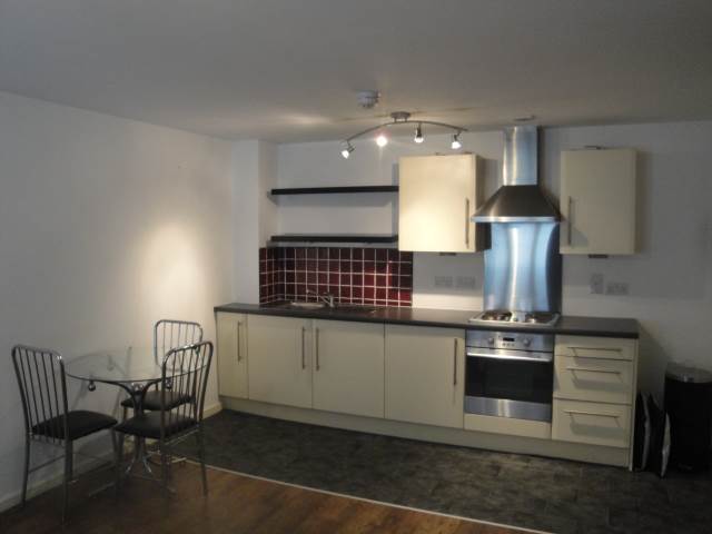  Image of 2 bedroom Detached house to rent in Greenings Court Warrington WA2 at Warrington Cheshire Fearnhead, WA2 7DU