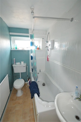  Image of 3 bedroom End of Terrace for sale in Greenlands Avenue Redditch B98 at Redditch Worcestershire Beoley, B98 7PX