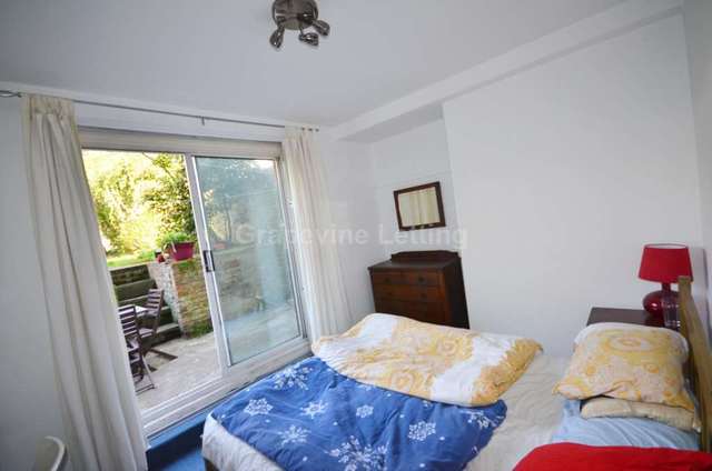 Image of 1 bedroom Apartment to rent in Gresham Road London SW9 at Brixton London, SW9 7NU