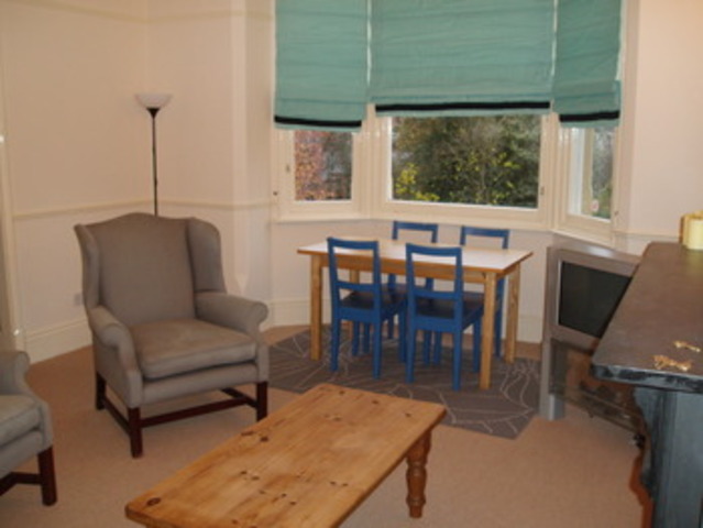  Image of 2 bedroom Apartment to rent in Hamilton Drive The Park Nottingham NG7 at Hamilton Drive The Park Nottingham, NG7 1DF