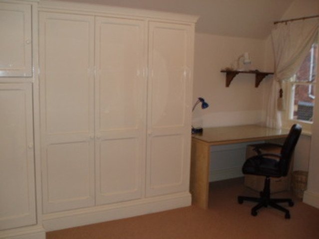  Image of 2 bedroom Apartment to rent in Hamilton Drive The Park Nottingham NG7 at Hamilton Drive The Park Nottingham, NG7 1DF