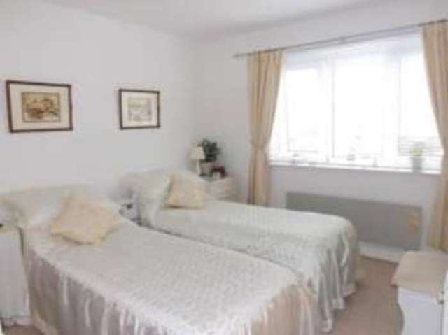  Image of 2 bedroom Flat for sale in Harbour Road Seaton EX12 at Harbour Road Seaton Seaton, EX12 2XN