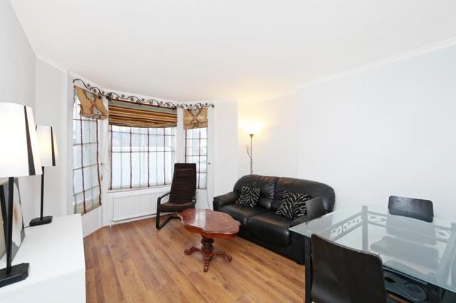  Image of 2 bedroom Flat to rent in Hatherley Grove London W2 at Hatherley Grove  London, W2 5RB