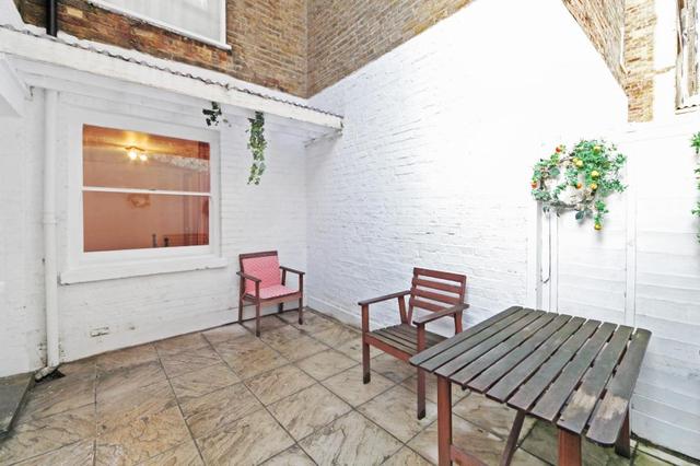  Image of 2 bedroom Flat to rent in Hatherley Grove London W2 at Hatherley Grove  London, W2 5RB