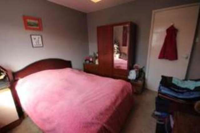  Image of 1 bedroom Maisonette for sale in Hawkins Road Elstow Bedford MK42 at Bedford Bedfordshire Elstow, MK42 9LS