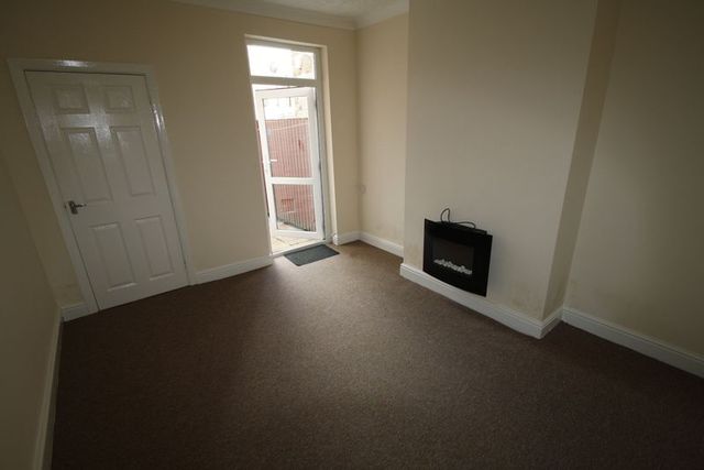  Image of 3 bedroom Terraced house to rent in Hawthorne Street Leicester LE3 at Hawthorne Street  Leicester, LE3 9FQ
