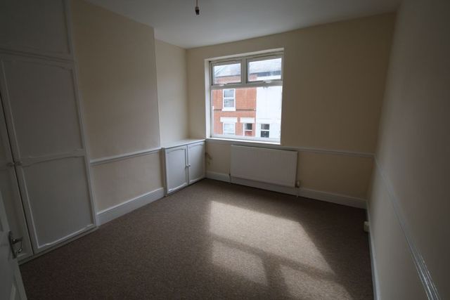  Image of 3 bedroom Terraced house to rent in Hawthorne Street Leicester LE3 at Hawthorne Street  Leicester, LE3 9FQ