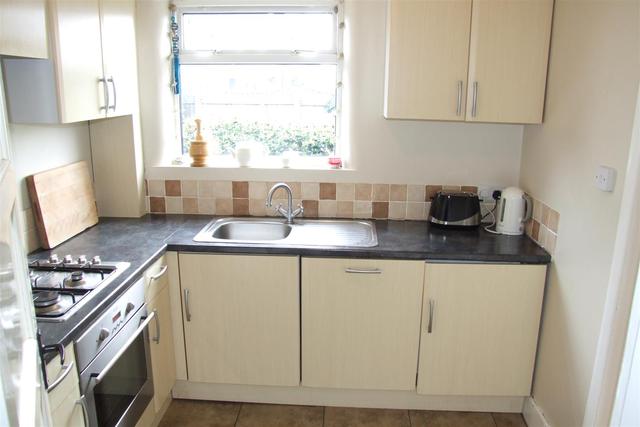  Image of 3 bedroom Detached house for sale in Headingley Road Rushden NN10 at Rushden Northamptonshire Rushden, NN10 0HS