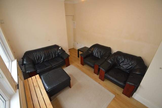 Image of 5 bedroom Detached house to rent in Heathfield Place Cardiff CF14 at Heath Cardiff Birchgrove, CF14 3JZ