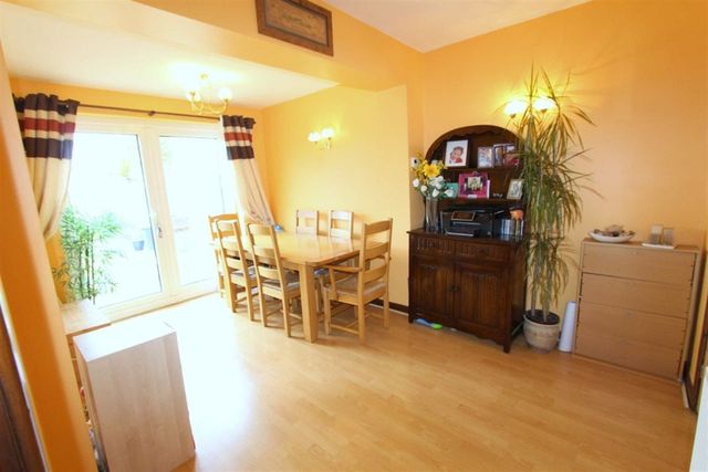  Image of 3 bedroom Property for sale in Heaton Road St. Annes Lytham St. Annes FY8 at St Annes Lytham St Annes Lytham St Annes, FY8 3JL