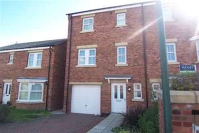  Image of 4 bedroom Terraced house to rent in Herons Court Durham DH1 at Durham, DH1 2HD