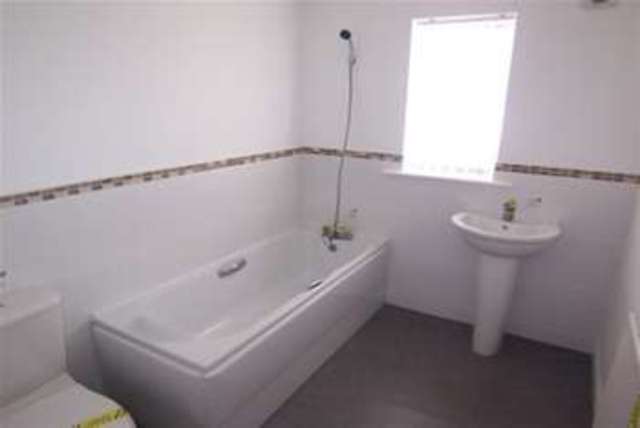  Image of 4 bedroom Terraced house to rent in Herons Court Durham DH1 at Durham, DH1 2HD