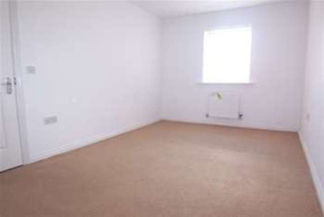  Image of 4 bedroom Terraced house to rent in Herons Court Durham DH1 at Durham, DH1 2HD