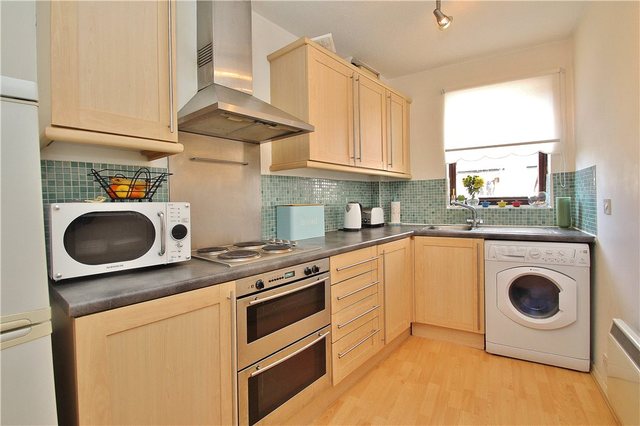  Image of 2 bedroom Apartment for sale in High Street Horsell Woking GU21 at Horsell Woking Horsell, GU21 4SZ