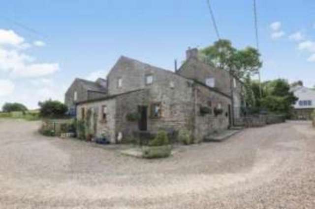  Image of 3 bedroom Barn Conversion for sale in Higher Chisworth Chisworth Glossop SK13 at Glossop Chunal, SK13 5SA