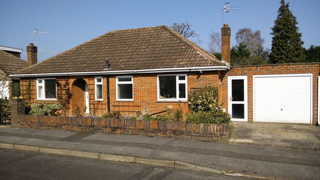  Image of 3 bedroom Detached house to rent in Copse Road Hildenborough Tonbridge TN11 at Copse Road Hildenborough Tonbridge, TN11 9EE