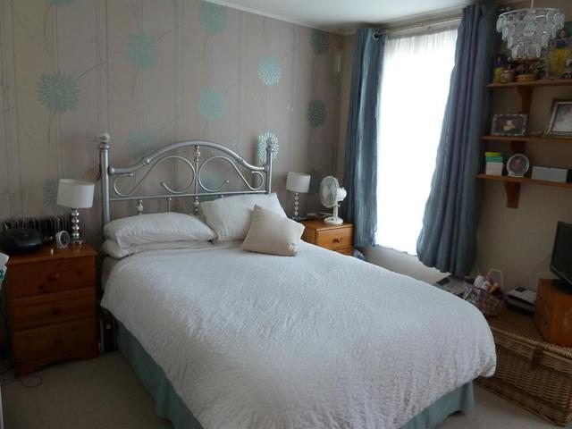  Image of 3 bedroom End of Terrace for sale in Hinksey Path London SE2 at Abbey Wood London Lesnes Abbey, SE2 9TE