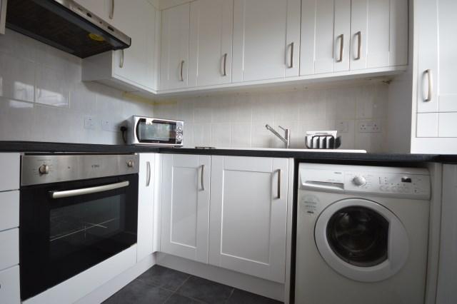  Image of 1 bedroom Flat to rent in Holley Road London W3 at London, W3 7TR