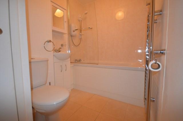  Image of 1 bedroom Flat to rent in Holley Road London W3 at London, W3 7TR