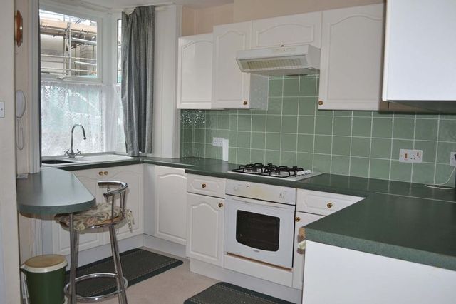  Image of 3 bedroom Detached house for sale in Holmdale Sidmouth EX10 at Holmdale  Sidmouth, EX10 8DJ
