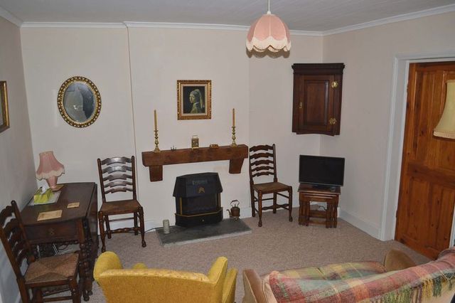  Image of 3 bedroom Detached house for sale in Holmdale Sidmouth EX10 at Holmdale  Sidmouth, EX10 8DJ