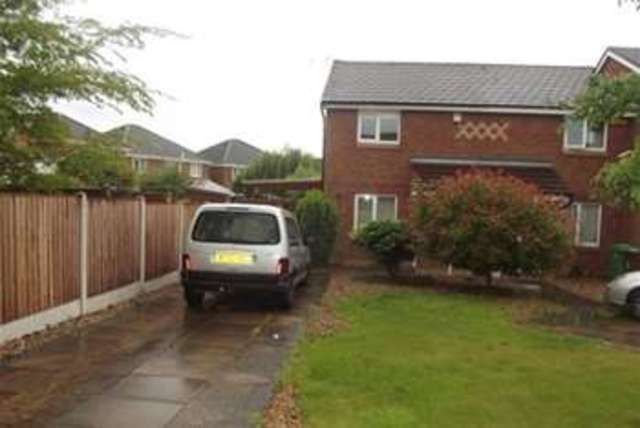  Image of 2 bedroom Detached house to rent in Honeysuckle Grove Nottingham NG6 at Nottingham, NG6 8PW